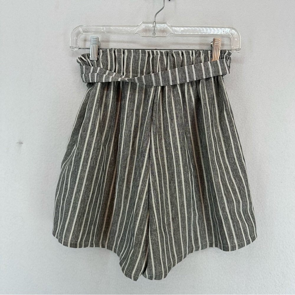 Woman’s Belted High Waist Summer Shorts Striped M Gray - Picture 7 of 9